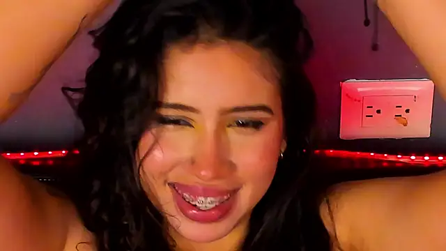 purplay_98 - Purplay_98's free webcam - UK Sex Cams