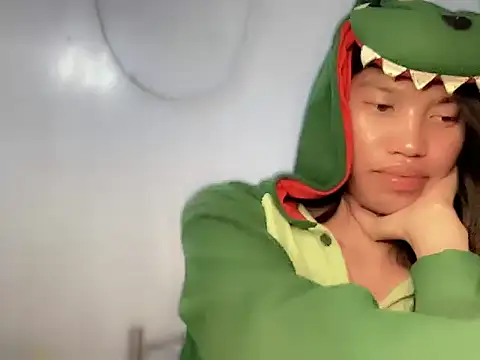 Yourgoddess_jayve webcam