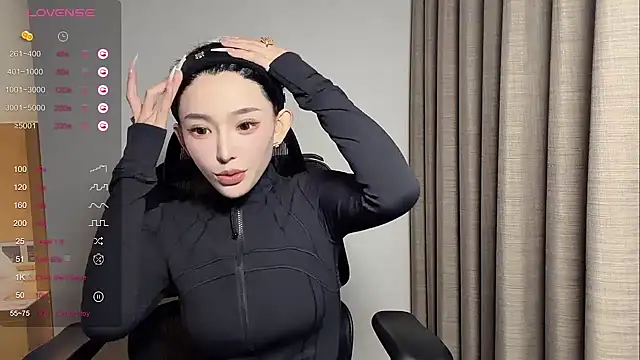 美女kiki-12在线直播