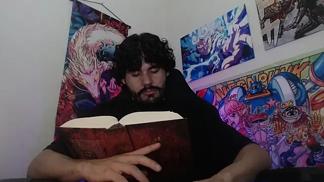 LuciferSantoryu webcam