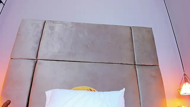 isabel_sofiaa webcam