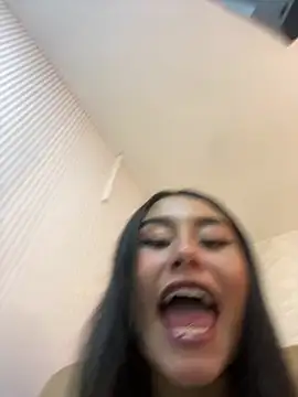 valeria_pink18 webcam