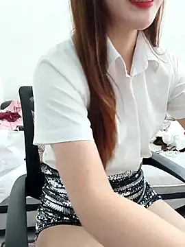 susu_baby from StripChat is Freechat