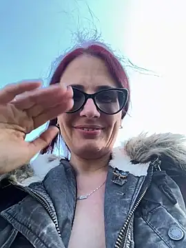 NataKitten live sex cam