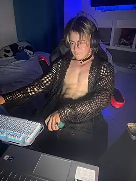 AngelLatinBoy webcam