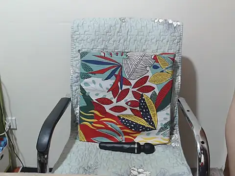 Wet_oliviaxxx webcam