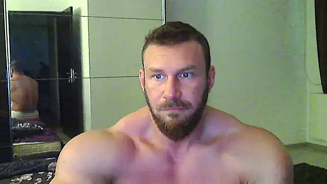 muscularkevin webcam