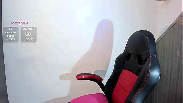 amanda_klaire - Amanda_klaire's free webcam - UK Sex Cams