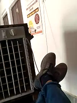 blackbeauty321 - Blackbeauty321's free webcam - UK Sex Cams