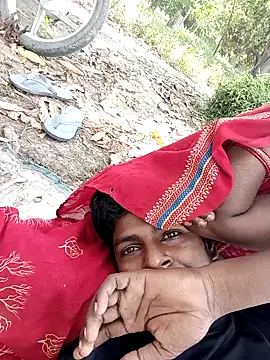 Shivanisingh4 webcam