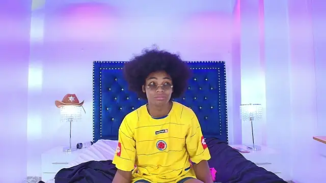 Cristal_and_luke webcam