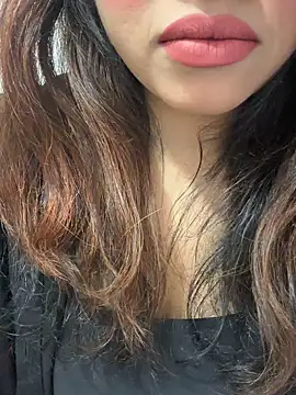 riya_sharma11 webcam