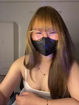 meowyeuk6 - Meowyeuk6's free webcam - UK Sex Cams