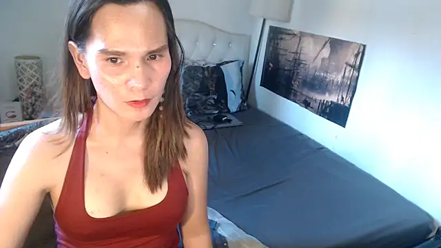 NinaDOM4CUM webcam