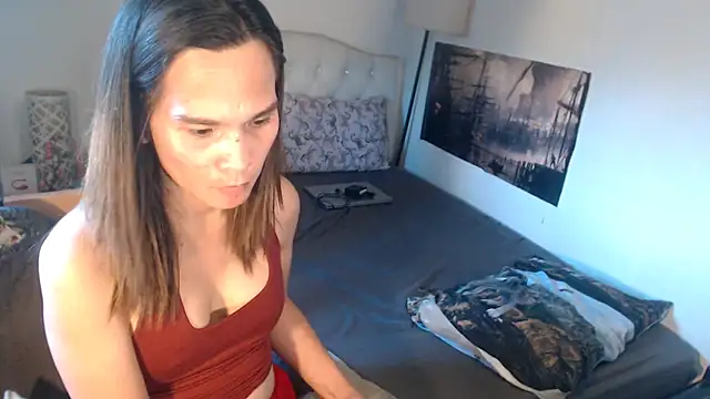 NinaDOM4CUM webcam