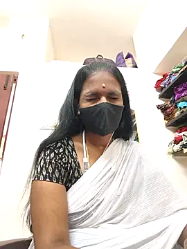 Tamil_Yalini12 webcam