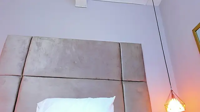 isabel_sofiaa webcam