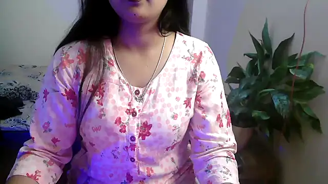 cutee_kavya webcam