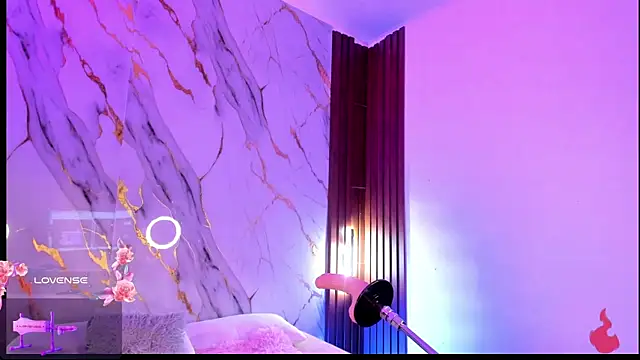 Mm0llylewis18 webcam