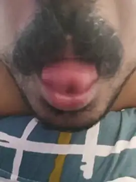 MidnightFlirtX webcam