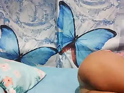 AsianHornyPussy69 webcam