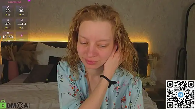 Michelle_Blond webcam