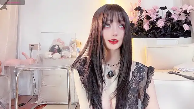 Yr_kitten_333 webcam