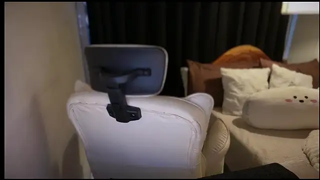 _XXXKittyTingles webcam