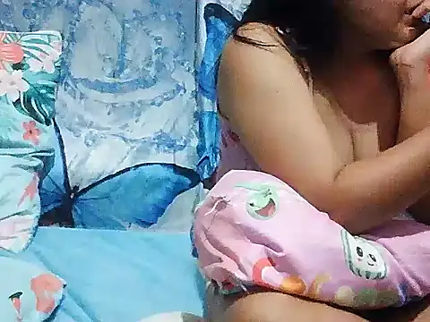 AsianHornyPussy69 webcam