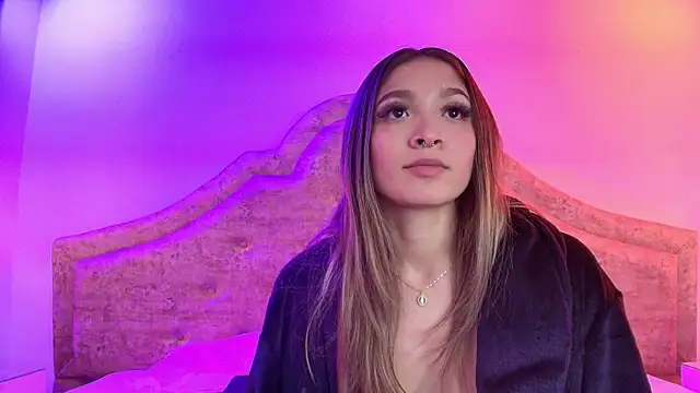 Victoria_Adams14 webcam