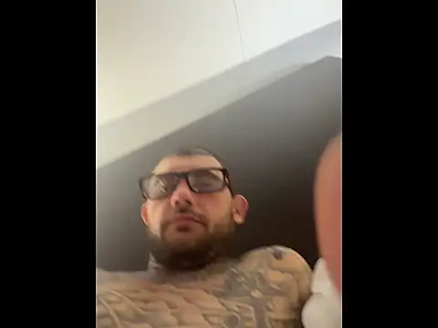 trickydickydaddy webcam