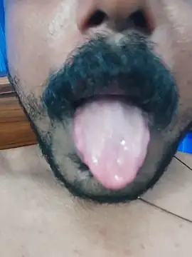 MidnightFlirtX webcam