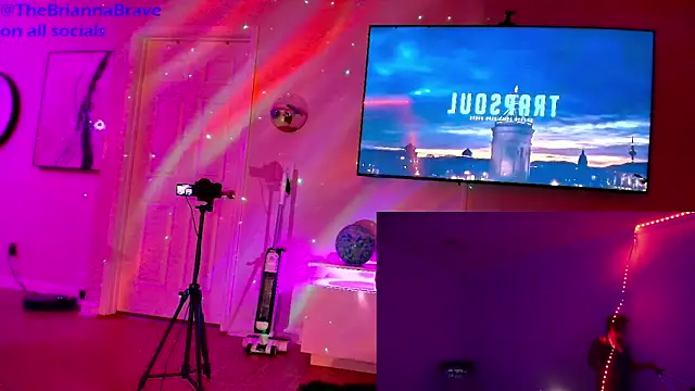 BriannaBrave webcam