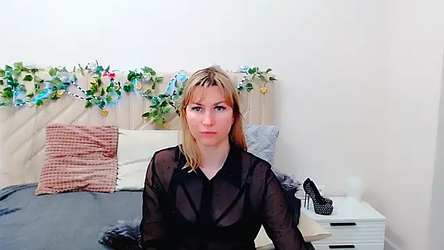 Incredible_Ariela webcam