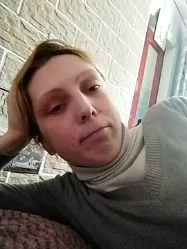 ponka2011 - Ponka2011's free webcam - UK Sex Cams