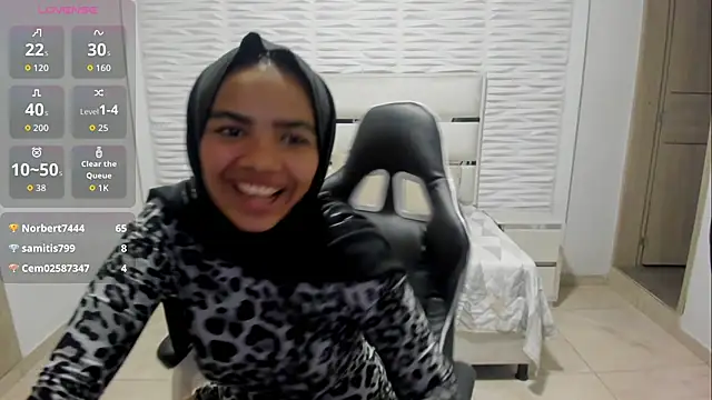 Jalilat_billal webcam