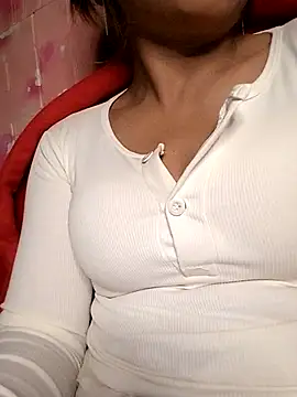 maymay121 - Maymay121's free webcam - UK Sex Cams