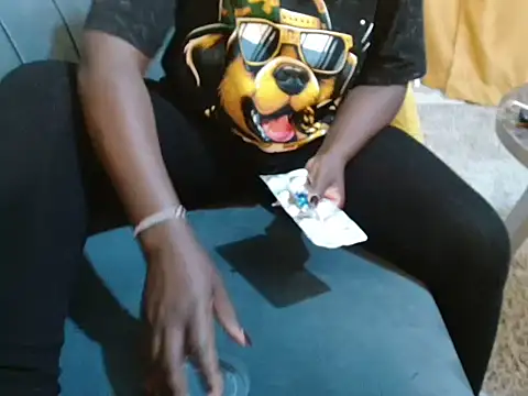 leslysexygirl webcam