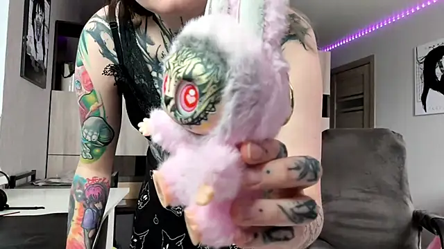 HighelikeGirl webcam