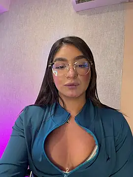 jenn_fit - Jenn_fit's free webcam - UK Sex Cams