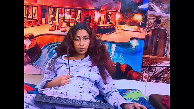 IndianSexyButt webcam