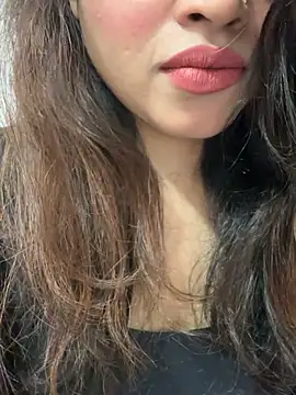 riya_sharma11 webcam