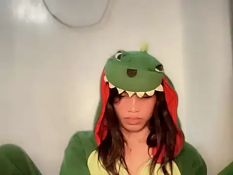 Yourgoddess_jayve webcam