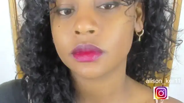 alison-ker3 webcam