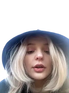 aka_blonde - Aka_Blonde's free webcam - UK Sex Cams