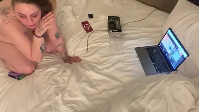 SexuallyExplicit webcam