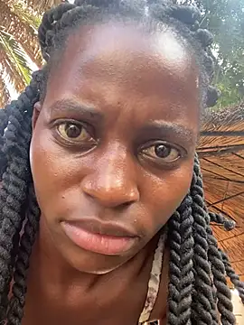 CreamyCupCake_96 webcam