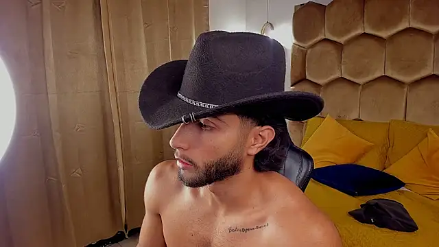 Emmet_CollinsJS webcam