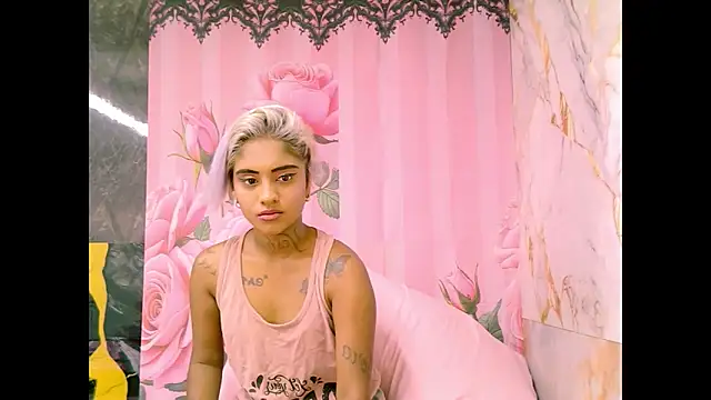 indian_barbie webcam