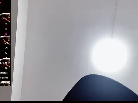 美女kisstianxin在线直播